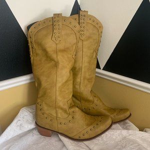 Cosplay Tan Boots